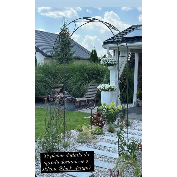 Pergola metalowa ogrodowa JULIA – solidna pergola na róże i pnącza, 120x230 cm, rustykalna dekoracja odporna na wiatr